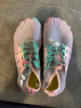 Lilac, Pink,& Mint Green Athletic Water Shoes